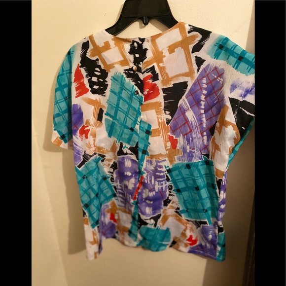 Top - Picture 2 of 3